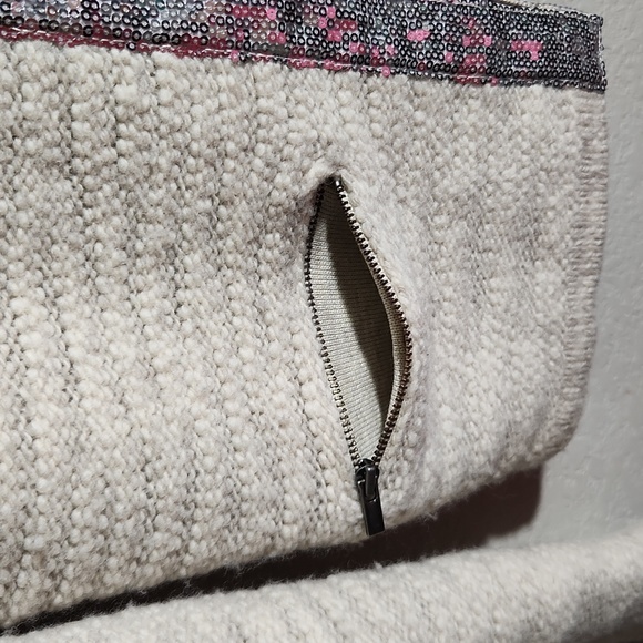 Banana Republic Cardigan Sweater Size XS  Wool Tan Cream - Picture 8 of 15